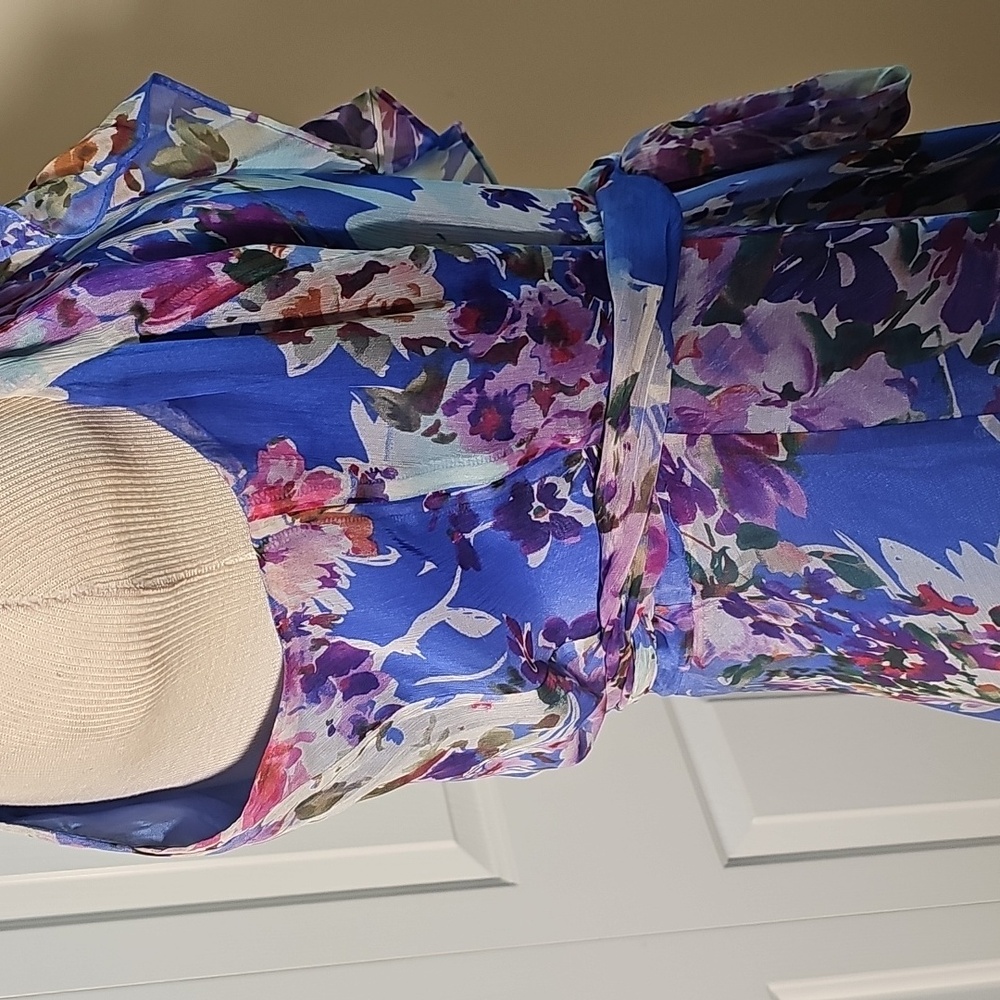 Lauren Ralph Lauren Wrap FlorL Dress In Si,e 8.blue/pink. - Picture 4 of 8
